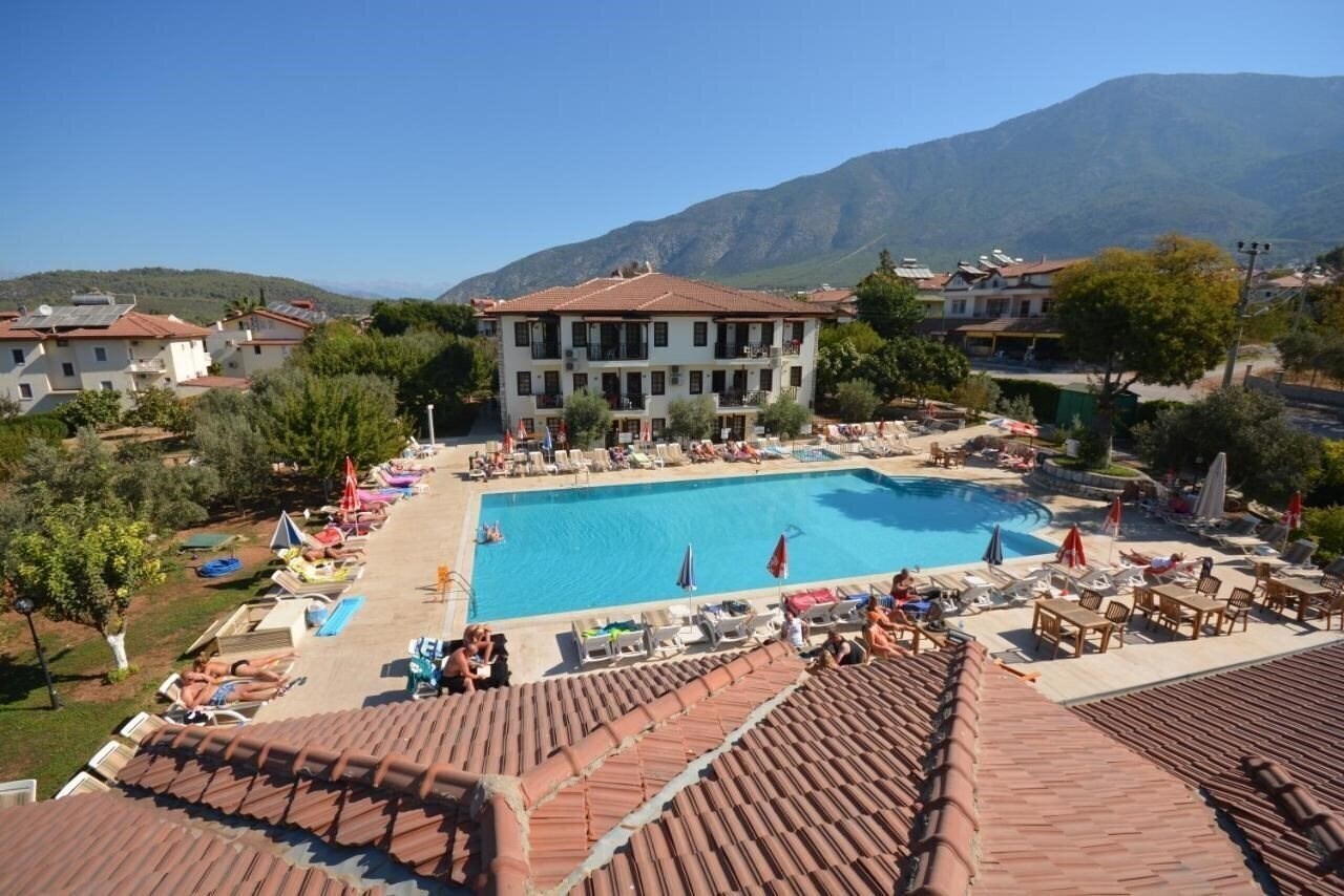 Отель Saray Hotel 3*